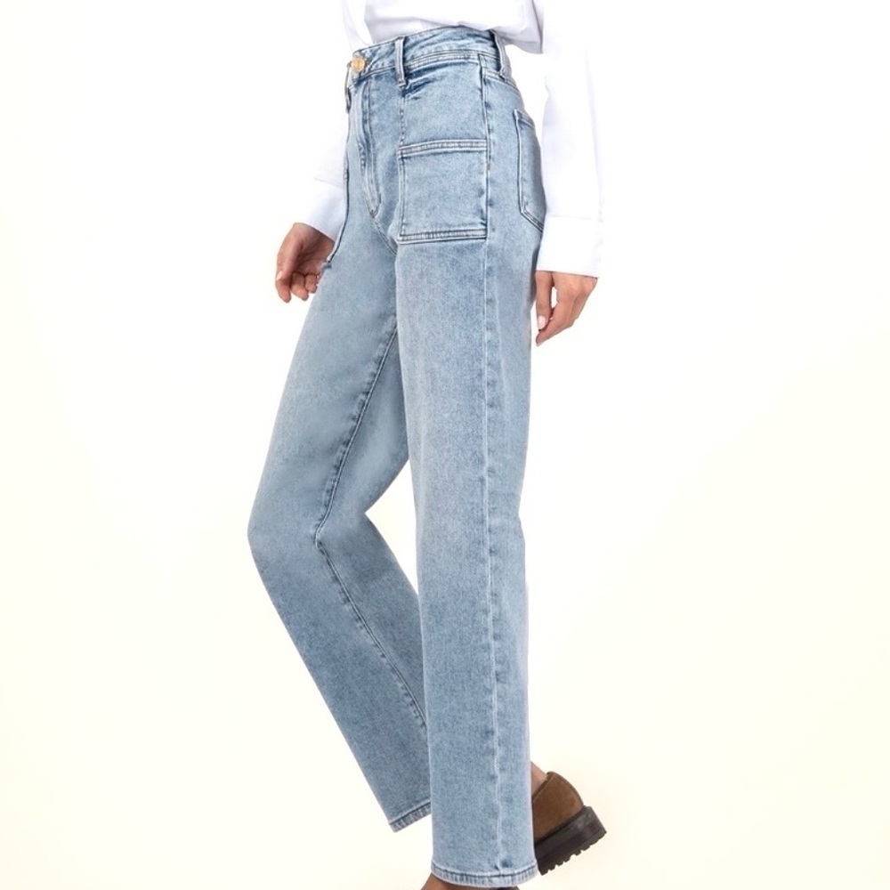 Kut from the Kloth Sienna High Rise Wide Leg Jeans - Picture 2 of 5